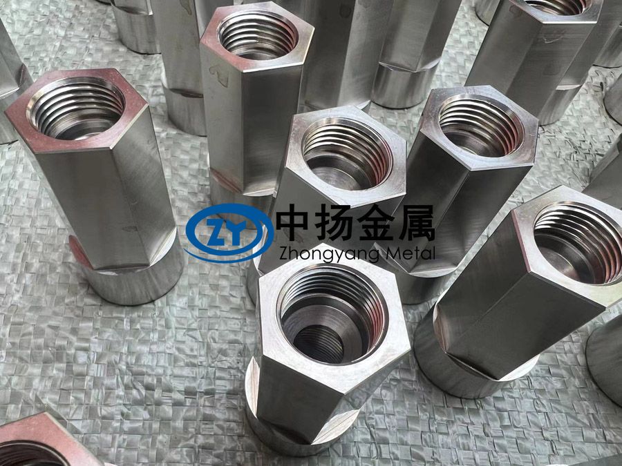 航空工程用小型鈦合金異形件的加工方法
