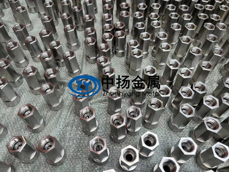 高精度鈦加工件