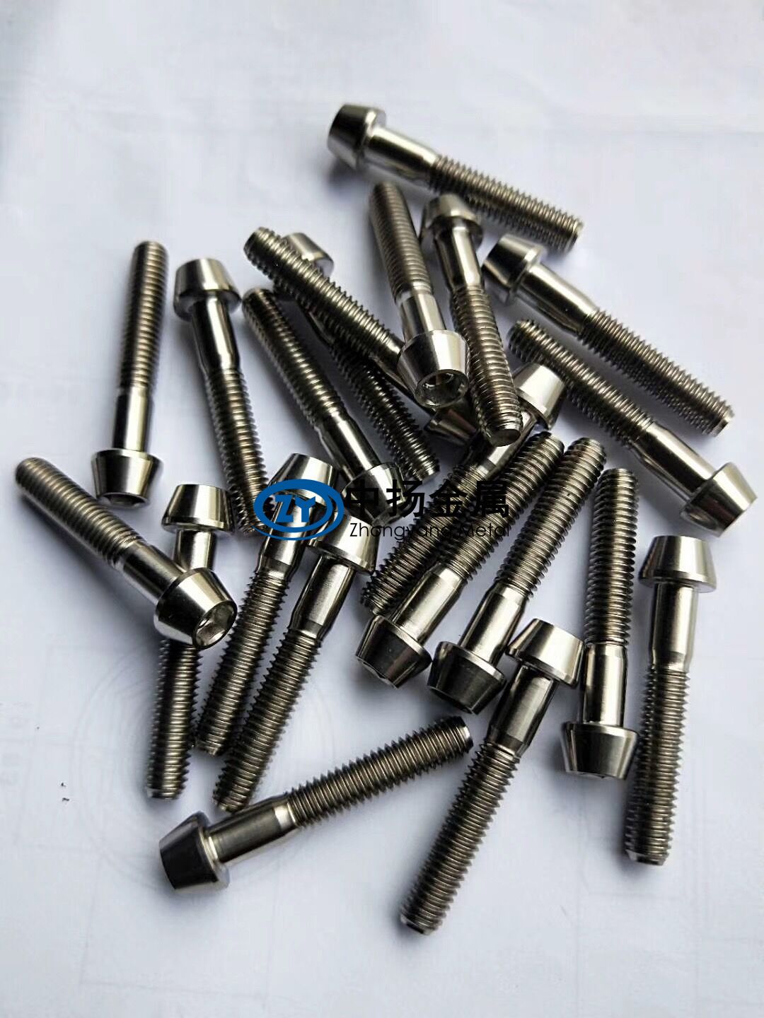 航空緊固件（鈦螺絲）鈦合金材料的應(yīng)用現(xiàn)狀