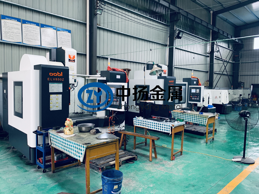 三軸加工中心 (2).jpg